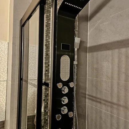 Sara -mikolajska - Rynek - Netflix Hydromassage Apartmán *