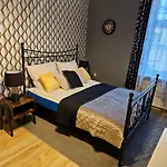 Sara -mikolajska - Rynek - Netflix Hydromassage Apartamento Cracovia