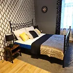 Sara -mikolajska - Rynek - Netflix Hydromassage Apartamento *