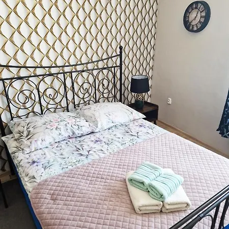 Sara -mikolajska - Rynek - Netflix Hydromassage Apartment *