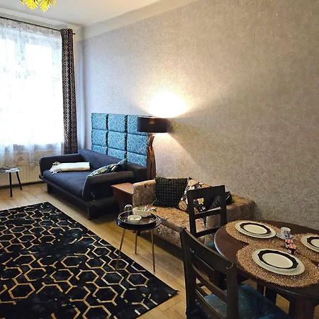 Apartamento Sara -mikolajska - Rynek - Netflix Hydromassage Cracovia