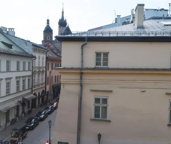 Sara -mikolajska - Rynek - Netflix Hydromassage كراكوفيا