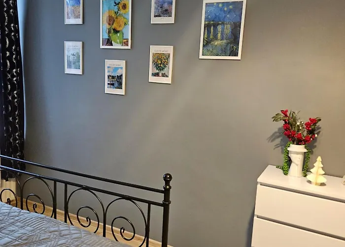 Sara -mikolajska - Rynek - Netflix Hydromassage * كراكوفيا