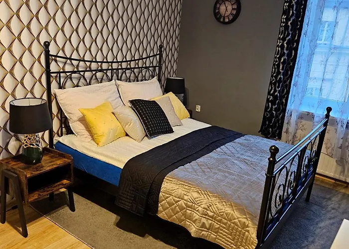 Sara -mikolajska - Rynek - Netflix Hydromassage شقة كراكوفيا